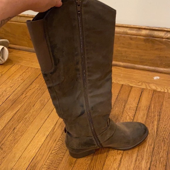 Dark brown knee high boots - Picture 2 of 4